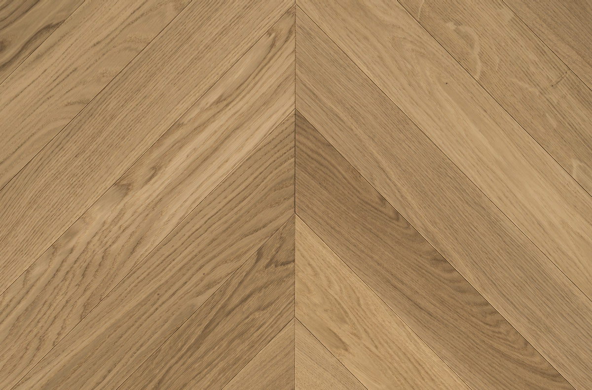 Pallido Chevron