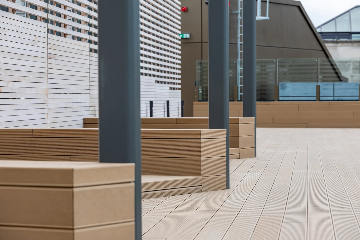 Terrassegulv i Kompositt, Earth Rillet 926