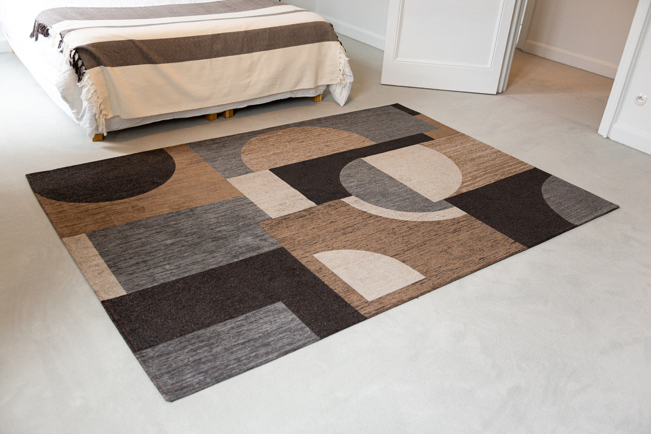 Bauhaus design, Lærbrun