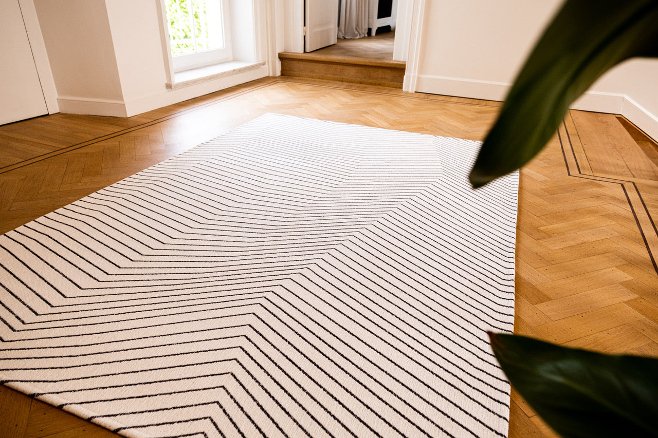 San Andreas design, Hvit Svart