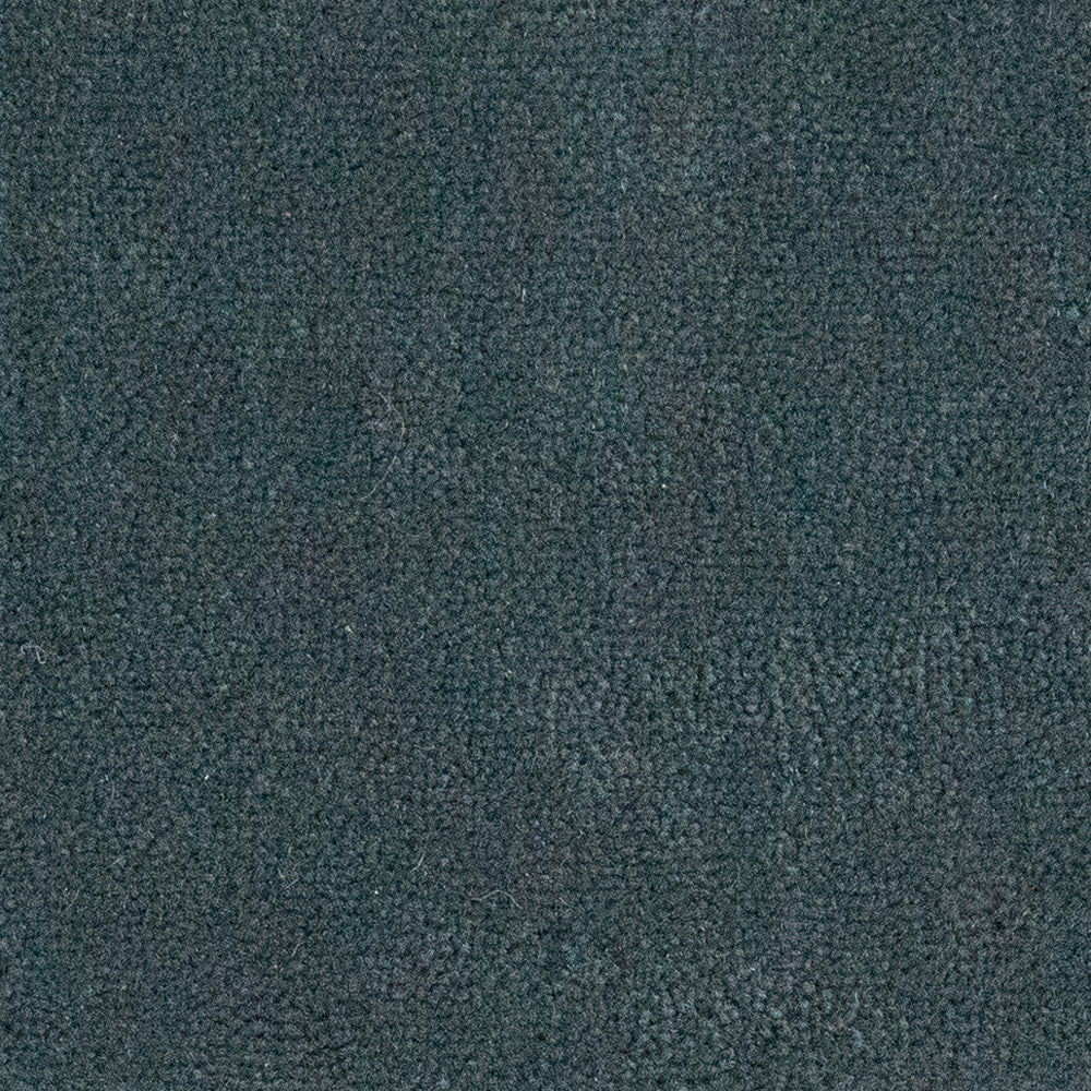 3300