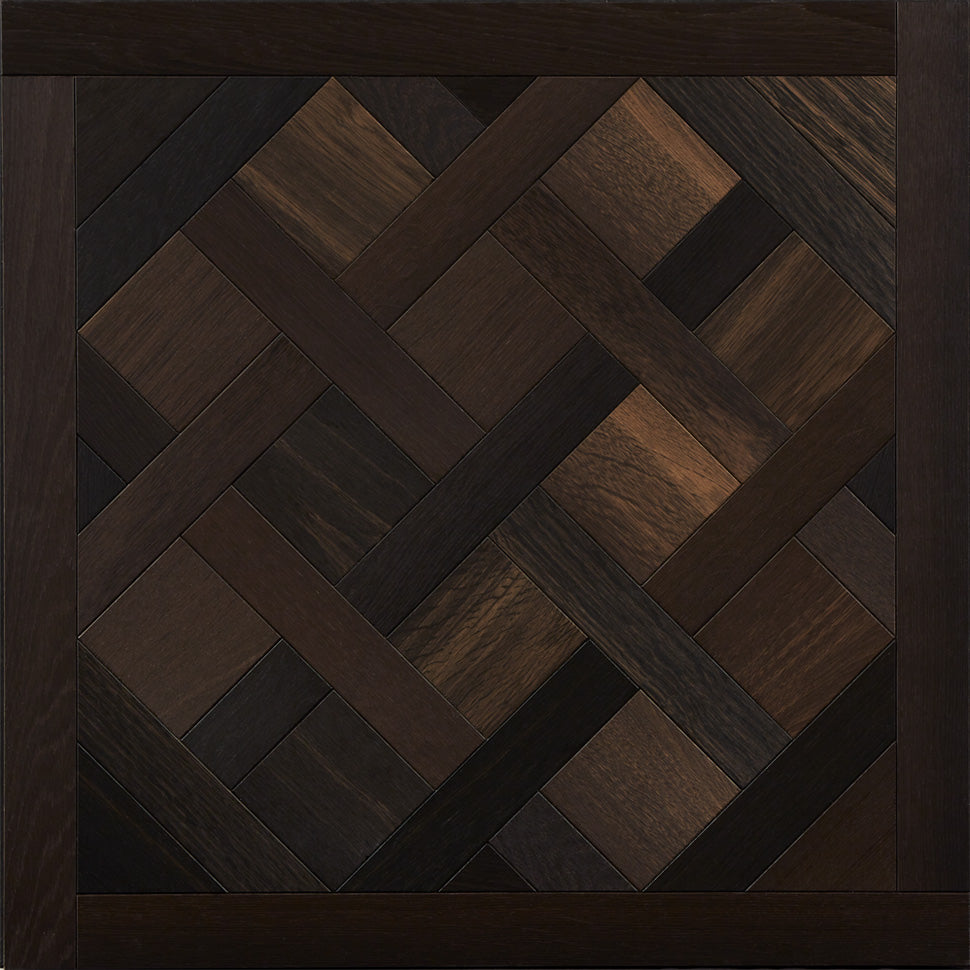 Bog Oak Versailles